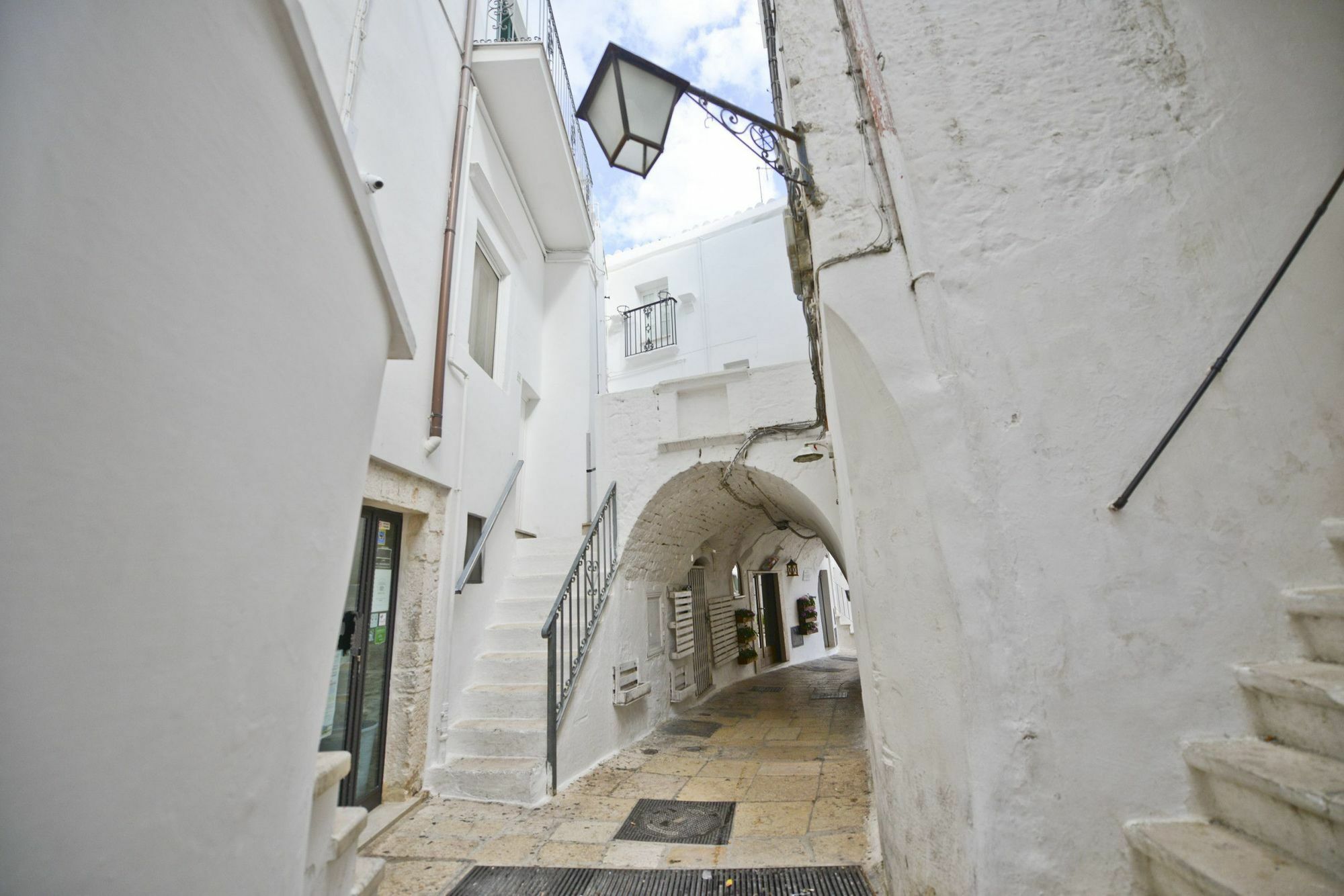 Casetta Arco Con Balcone Чистернино Экстерьер фото